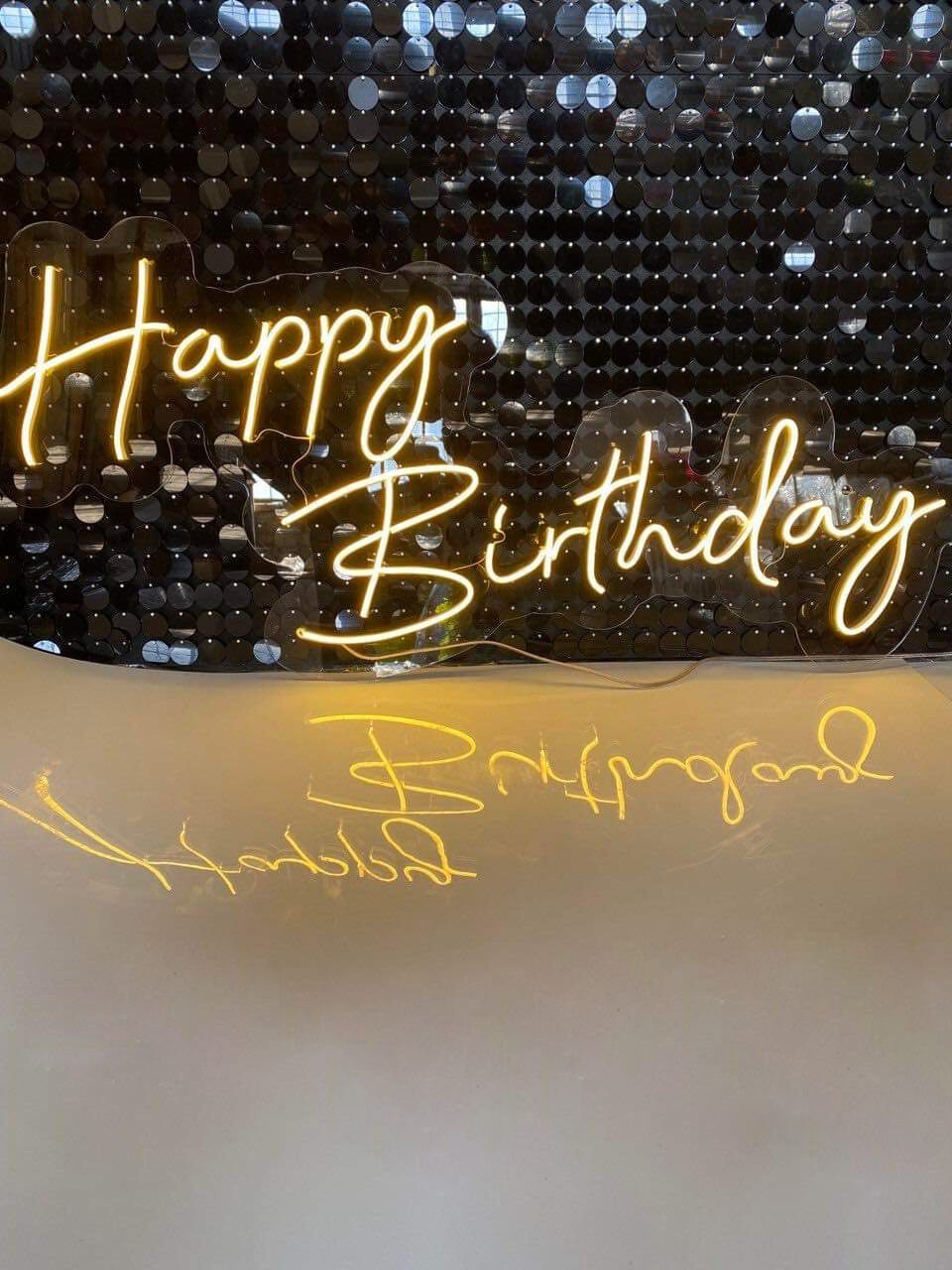 #NEO6 Neon Happy Birthday
